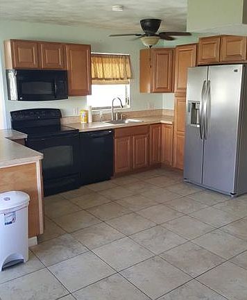 3rd image of 9921 Birr St