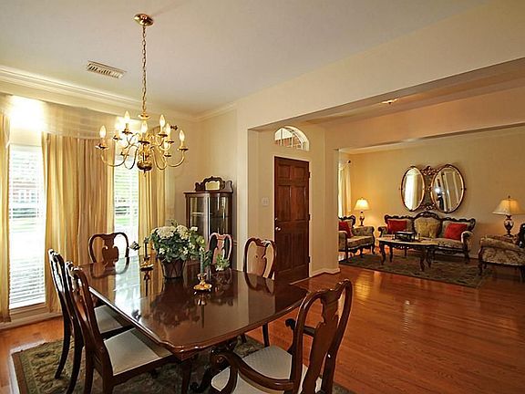 The open concept floor-plan allows the living areas to flow together.