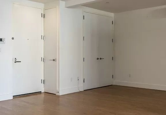 3rd image of 820 Saint Johns Pl Unit 3B
