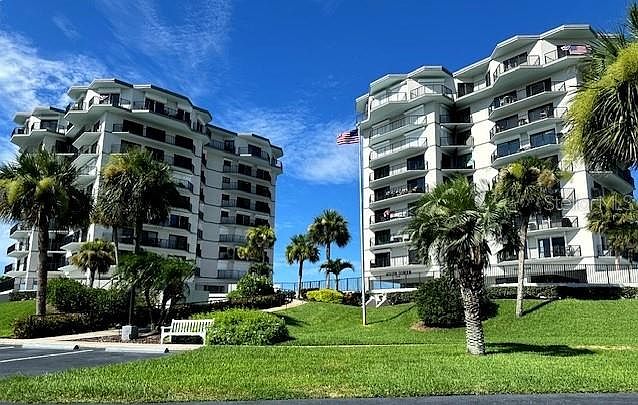 1st image of 501 N CAUSEWAY #208