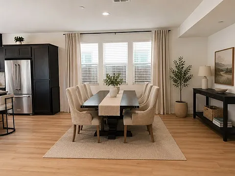 5228 Julia Berger Cir — Photo 3