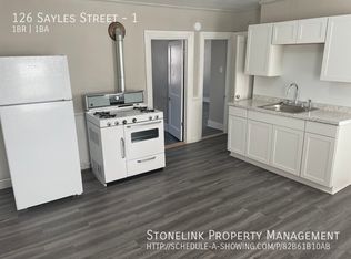 126 Sayles St FLOOR 1, Woonsocket, RI 02895