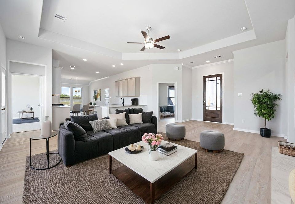 9518 Tree House Ct - Carter - Family Room Kitchen - Virtually Staged