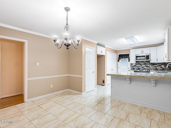 2nd image of 311 Chadwick Dr