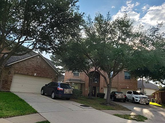 3rd image of 13906 Mohave Way Ct