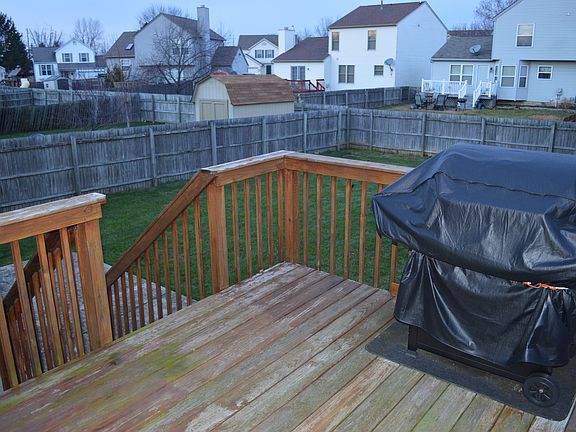 2nd image of 712 Windy Hill Ln