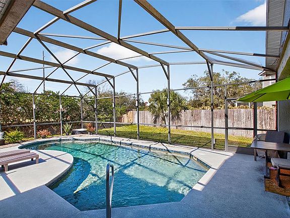 5th image of 1014 Quaker Ridge Ct