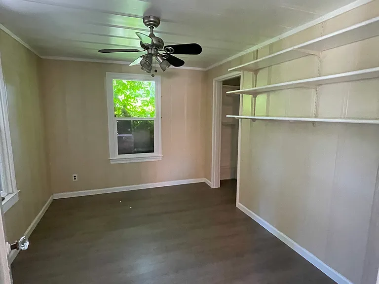 2201 W Park Ave — Photo 5