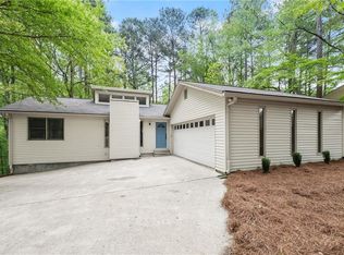 5054 Whites Mill Dr, Gainesville, GA 30504