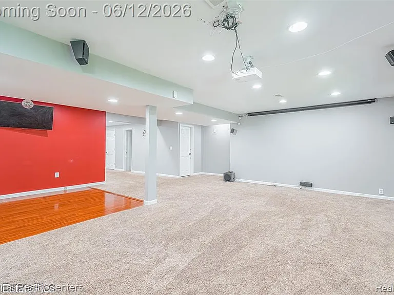 45149 Bartlett Dr — Photo 58