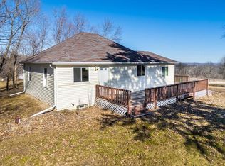 E1984 Miller Rd, La Valle, WI 53941