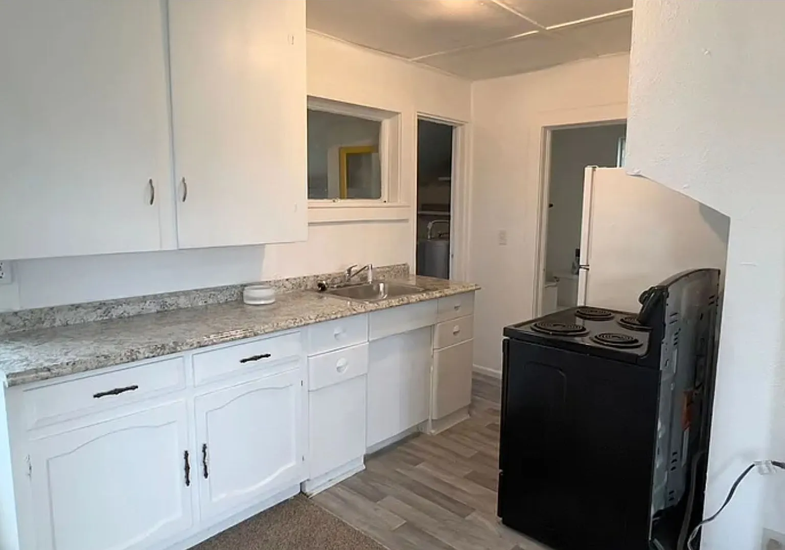 92306 Clover — Photo 1