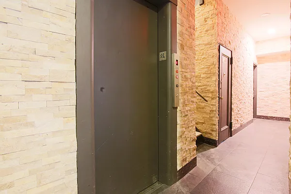 Rented by Platinum Properties | media 19