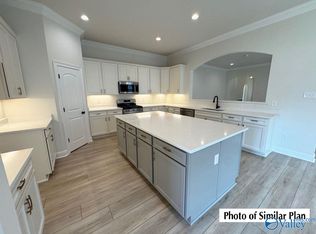 17764 Cabernet St, Athens, AL 35613