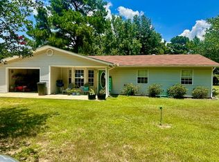 2711 E 2017th Rd, Hugo, OK 74743