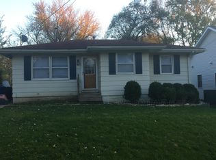 1112 Rittenhouse St, Des Moines, IA 50315