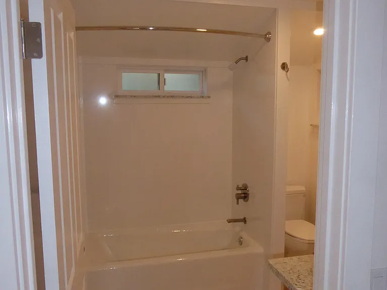307 Oxford Way — Photo 6