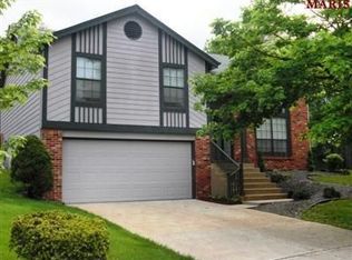 304 Reindeer Dr, Ballwin, MO 63021