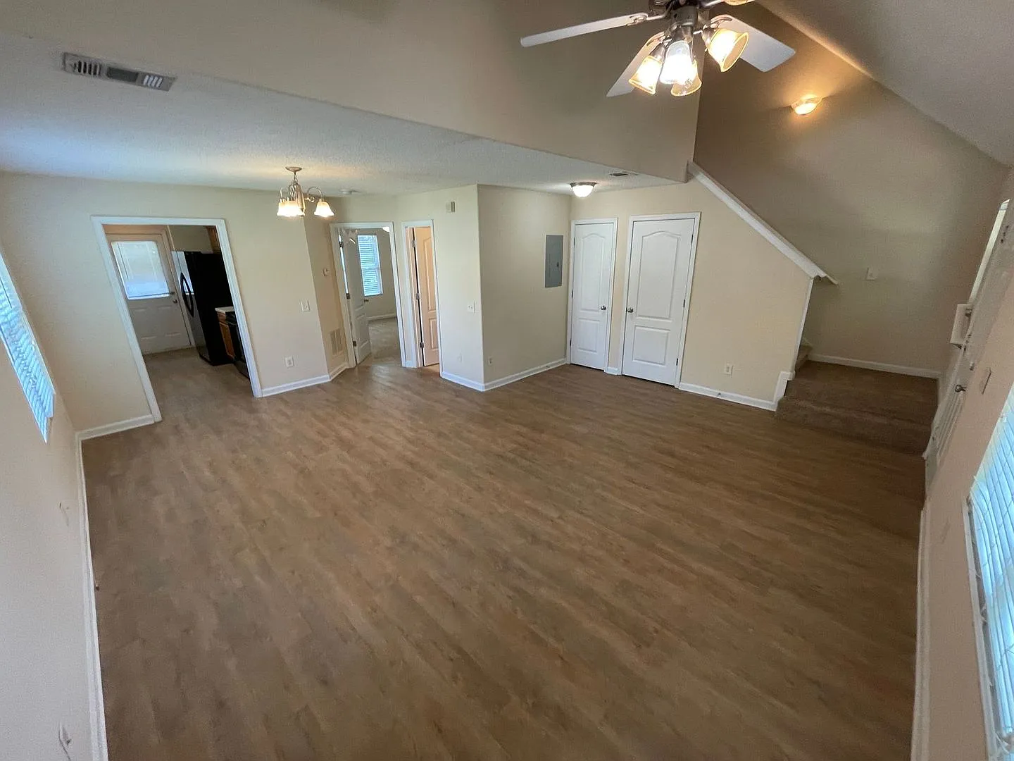Bridgewater Home! Pre-Leasing For August 2 2027! — Photo 2
