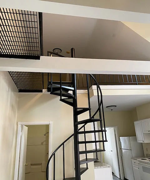 731 Ashland Ave #8 — Photo 7