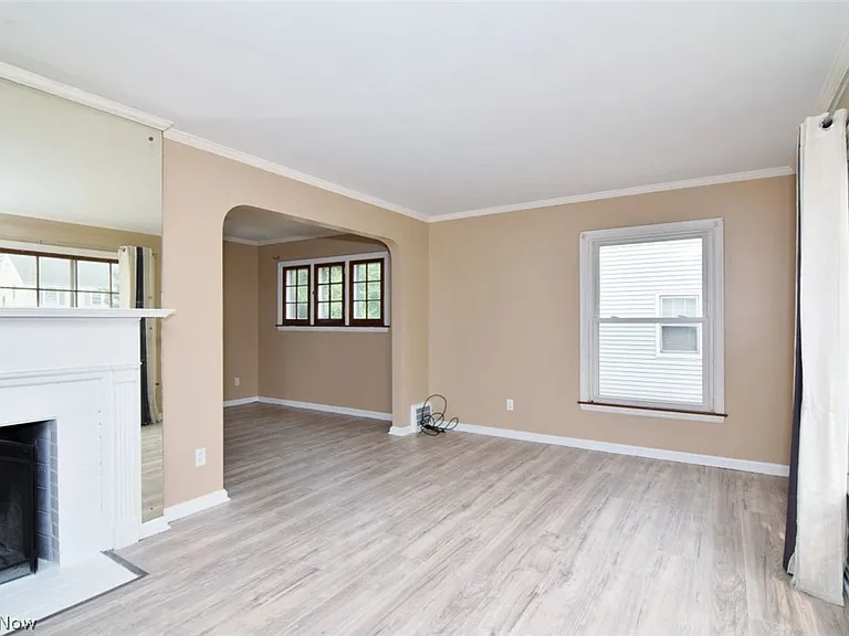 1408 Winston Rd — Photo 6