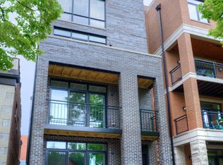 1044 W Polk St #1, Chicago, IL 60607