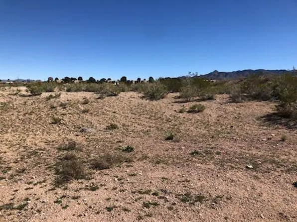 4 N Diamond Dr, Kingman, AZ 86409