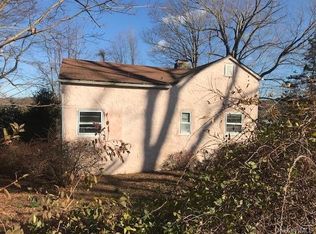 3 Warren Dr, Patterson, NY 12563