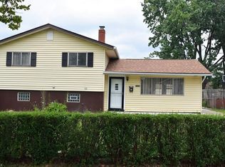 16290 Holland Rd, Brookpark, OH 44142