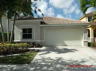 594 Willow Bend Rd, Fort Lauderdale, FL 33327