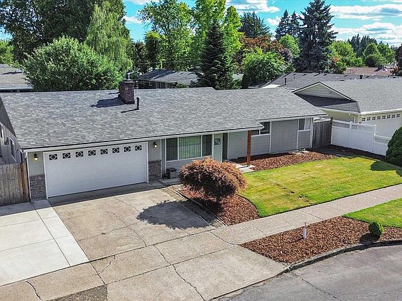 3rd image of 4124 Indigo Ct NE