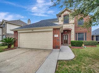 1511 Squire Dr, Baytown, TX 77521