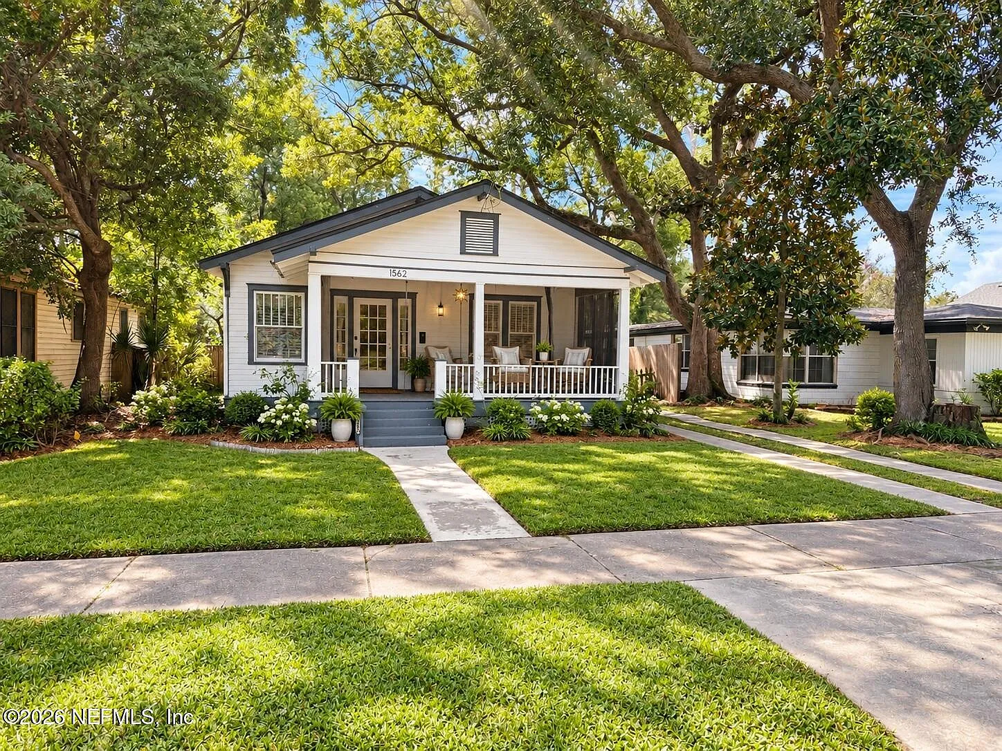 4 bed, 3.0 bath, 2116 sqft, $3,000 — Photo 1