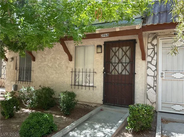 3968 Voxna St, Paradise, NV 89119
