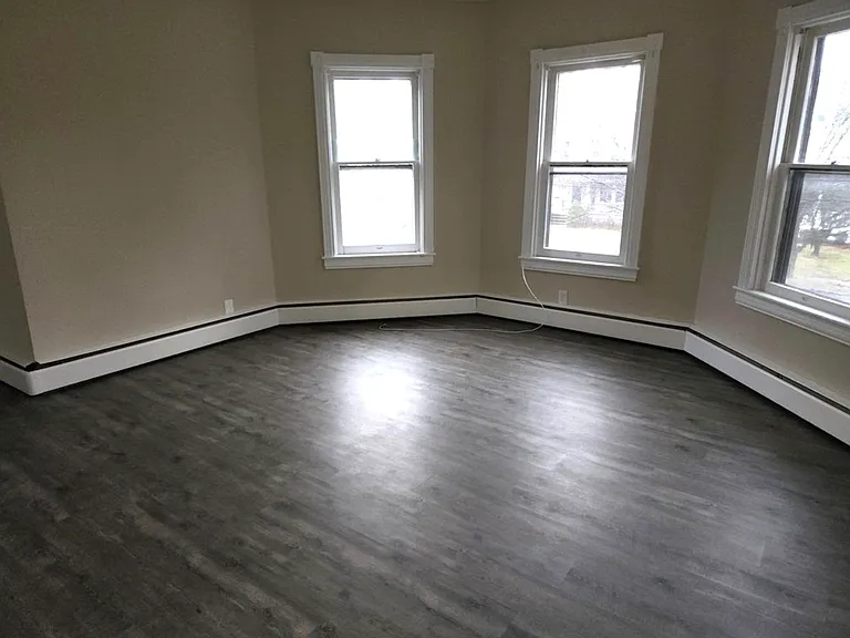 37 W Cedar Ave #B — Photo 7