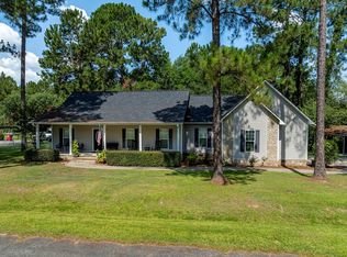 4204 Lakeview Dr, Tifton, GA 31794