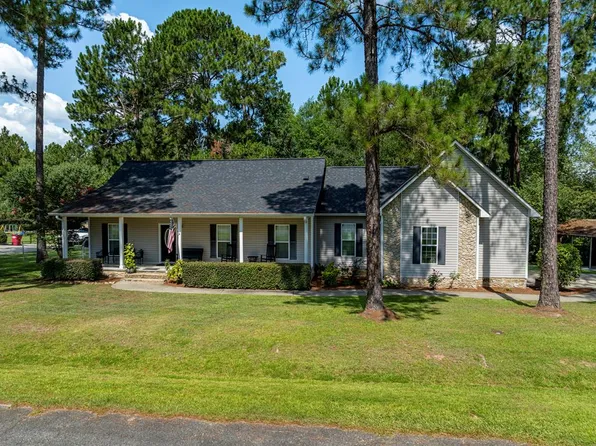 4204 Lakeview Dr, Tifton, GA 31794
