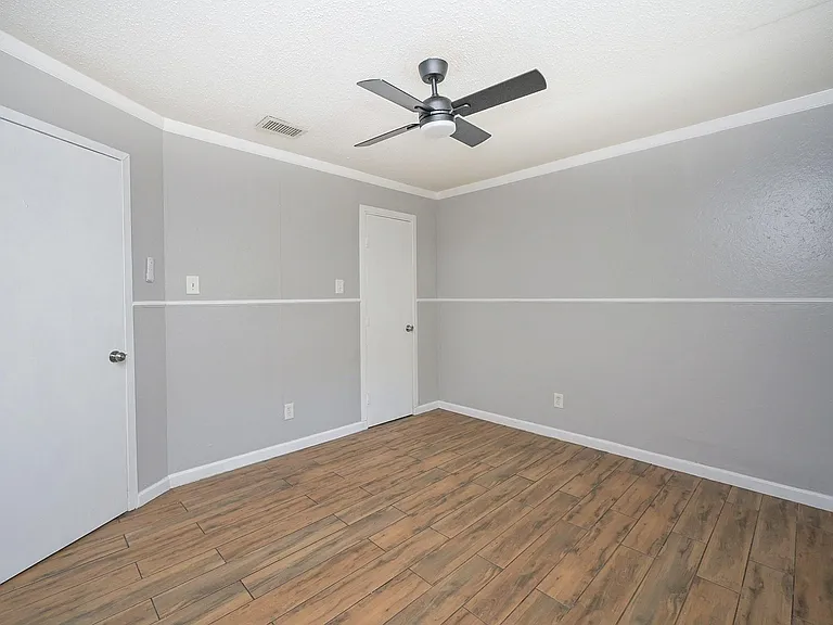 506 N 3rd St #2 — Photo 13