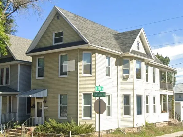 1308 Jackson St #1/2, Dubuque, IA 52001