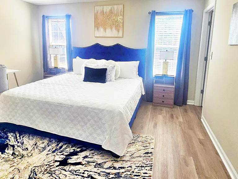 123 Coronation Dr — Photo 14
