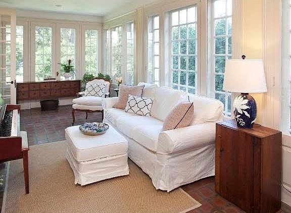 4th image of 2350 W Lake Of The Isles Parkway