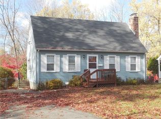 243 Hamilton St, Meriden, CT 06451