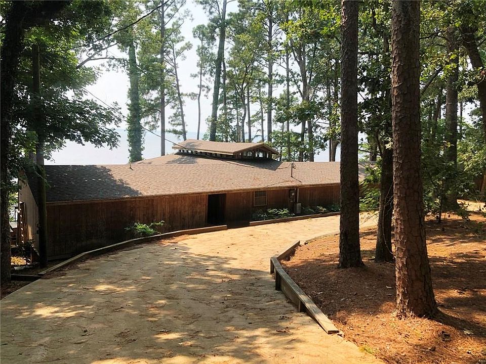 1st image of 253 Bullard Dr