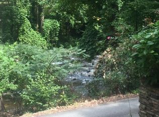 331 Escowee St #A, Helen, GA 30545