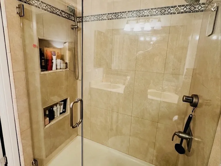 952 La Barbera Dr — Photo 11