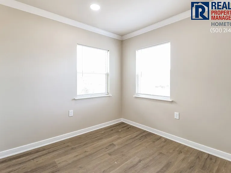 1812 Sanford Dr #2 — Photo 17