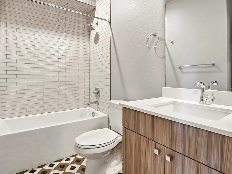 1272 Stuart St — Photo 20