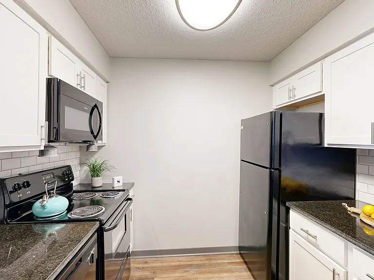 Springburne at Polaris Apartments — Photo 17