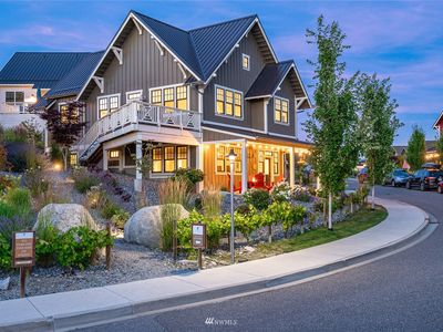 335 Porcupine Lane, Chelan, WA, 98816
