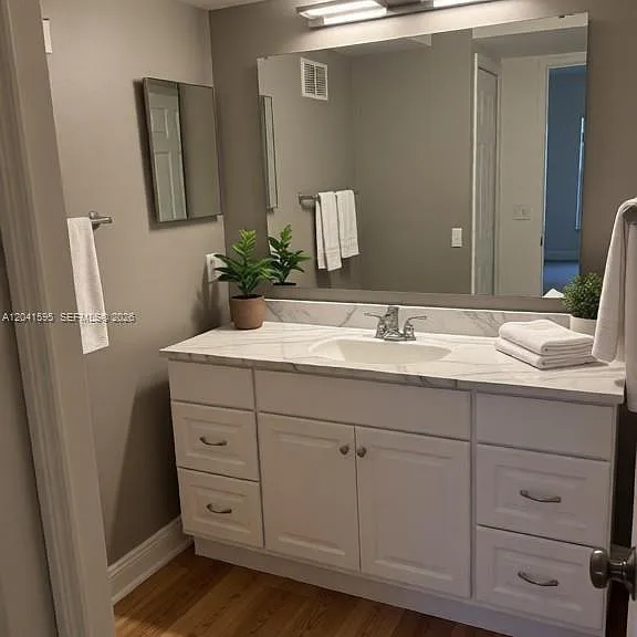 738 Crest Pines Dr #0 — Photo 1